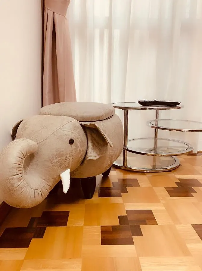 幽舍の庭 Apartment Izumisano Homestay