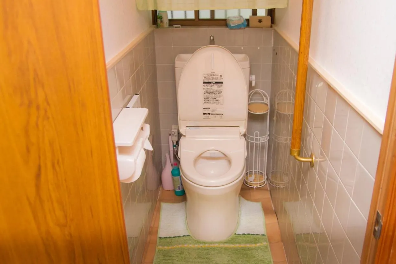 幽舍の庭 Apartment Izumisano 0*,  Japan