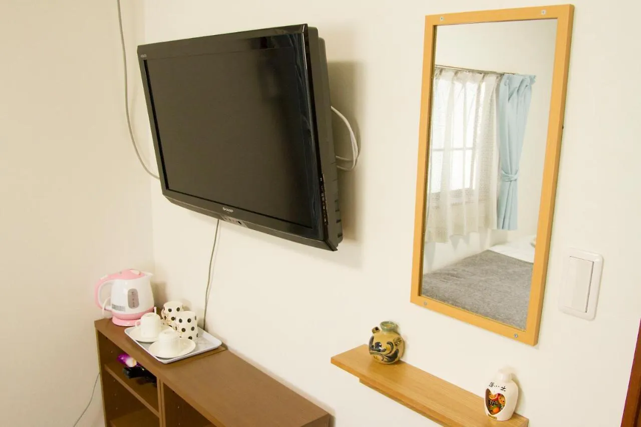 幽舍の庭 Apartment Izumisano 0*,  Japan
